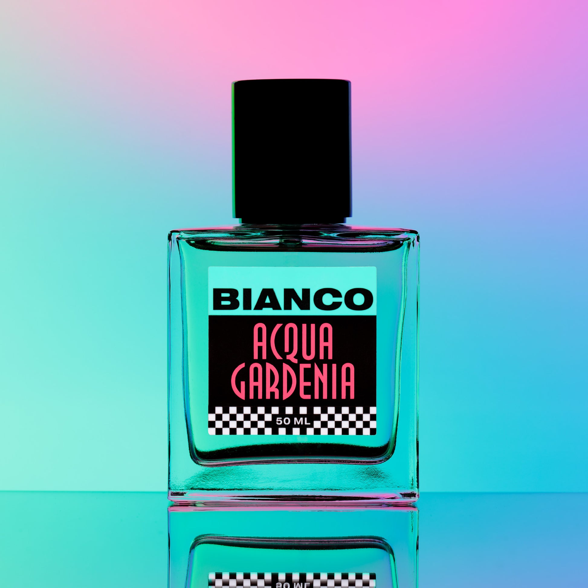 Bianco Profumo's Acqua Gardenia featuring notes of Sicilian Lemon, Cucumber Water, Jasmine Sambac, Gardenia Bianca, Sandalwood, Myroxylon Resin, Benzoin, Musk